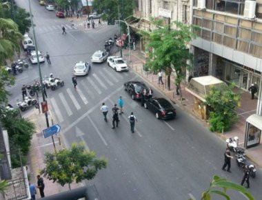 Επίθεση Παπαδήμου: Έρευνα για το αν είχε ελεγχθεί το δέμα από την αντιτρομοκρατική